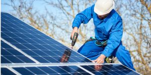 Installation Maintenance Panneaux Solaires Photovoltaïques à Housseras